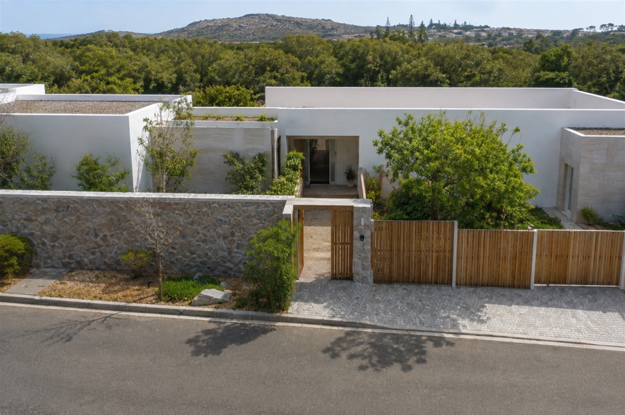 5 Bedroom Property for Sale in Camps Bay Western Cape